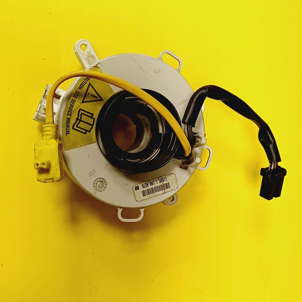 фото №1, Лента pod руль alfa romeo 156 nr138