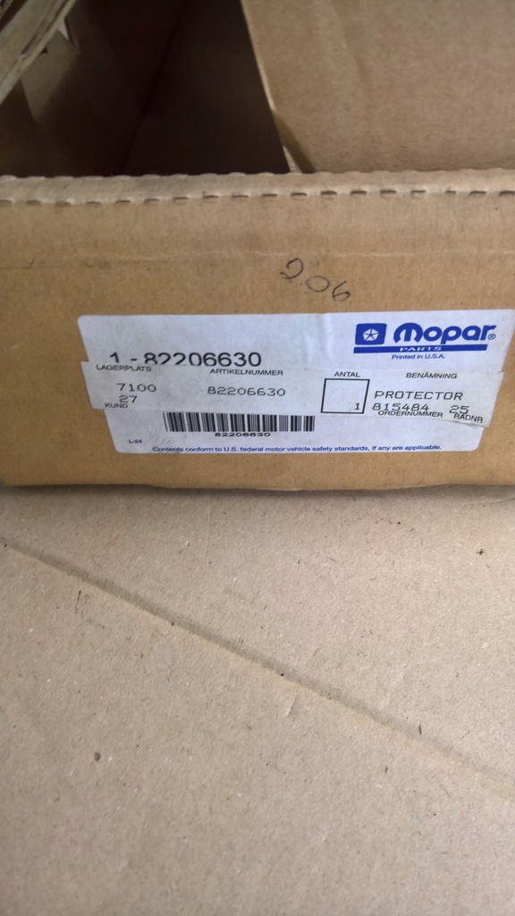 фото №5, Chrysler voyager dodge caravan rg rs 01-07r накладки захисне 82206630