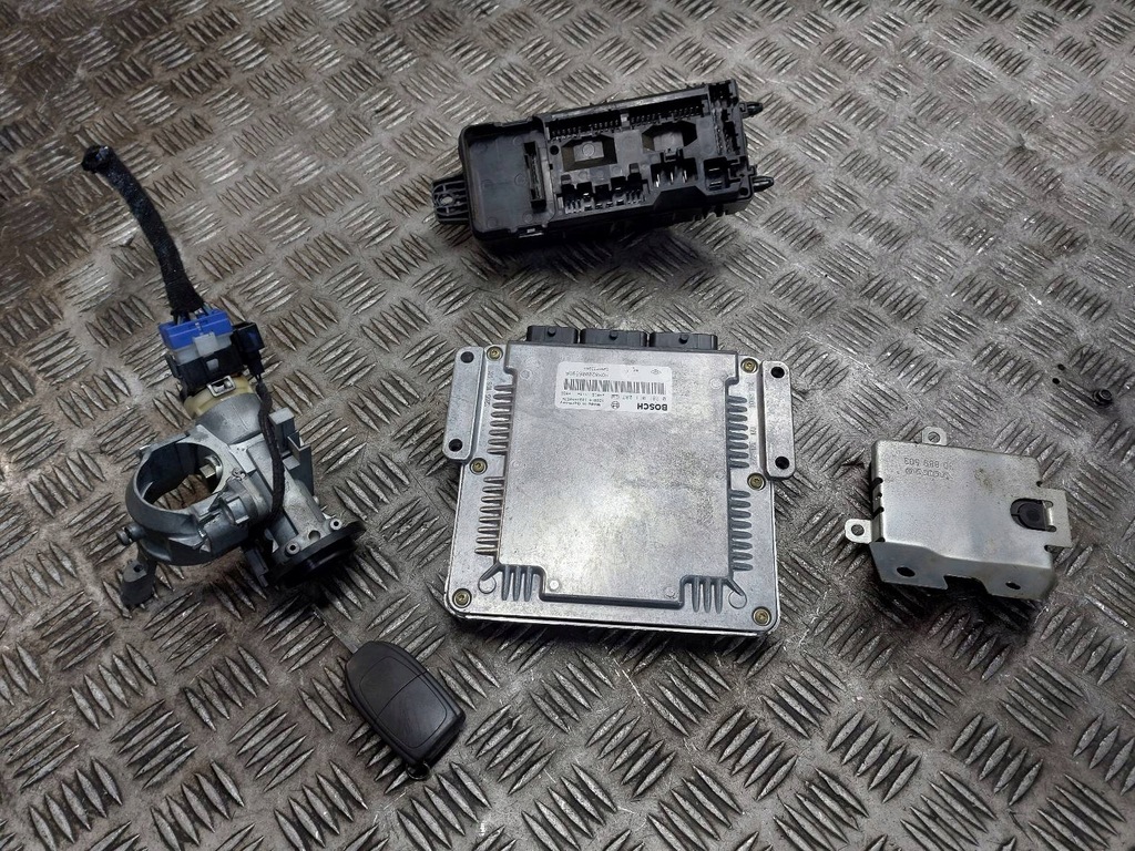 фото №8, Набор стартовый volvo v40 i lift 1.9 di 30630418 8200233343 30620877