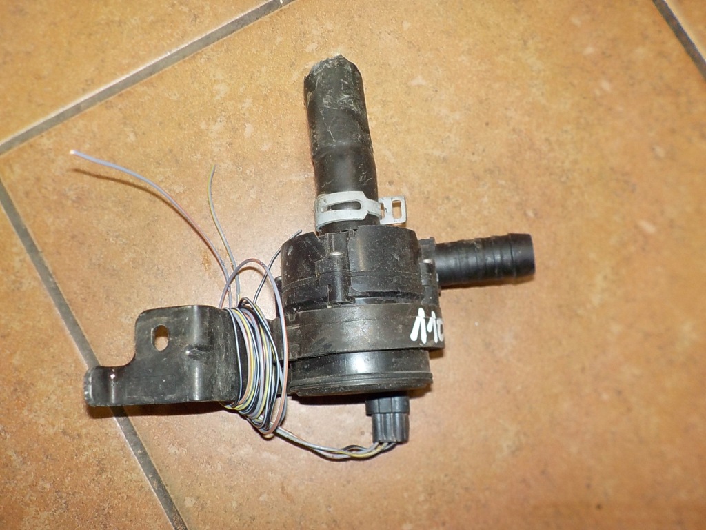 фото №1, Дополнительная помпа wody kuga mk3 escape 2.0 tdci lx61-18d473-dwc