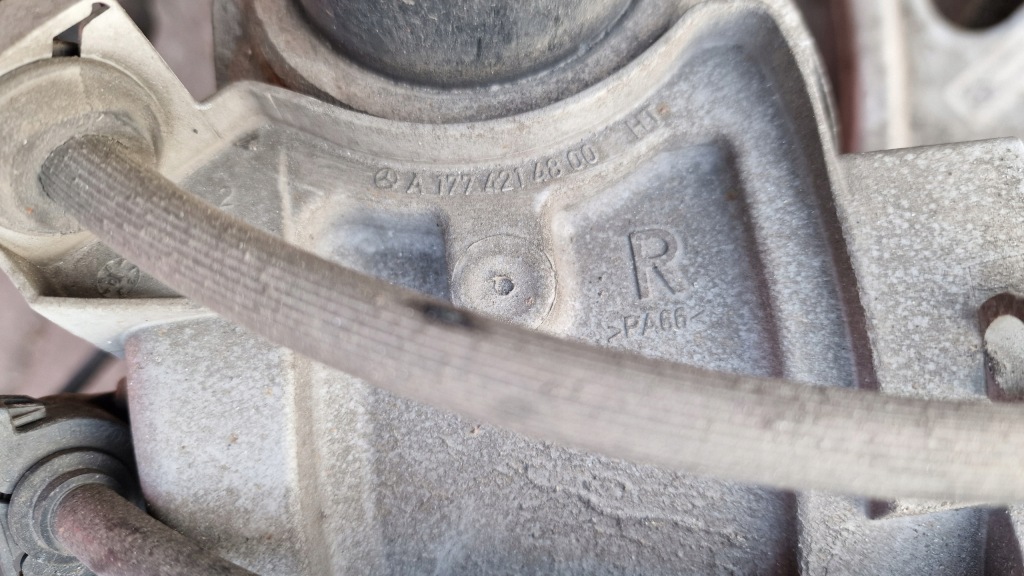 Амортизатор амортизационная стойка рычаг поворотный кулак перед правый mercedes w247 h243 eqa с Разборки