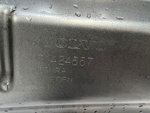 фото №11, Volvo xc60 ii - капот крышка двигателя