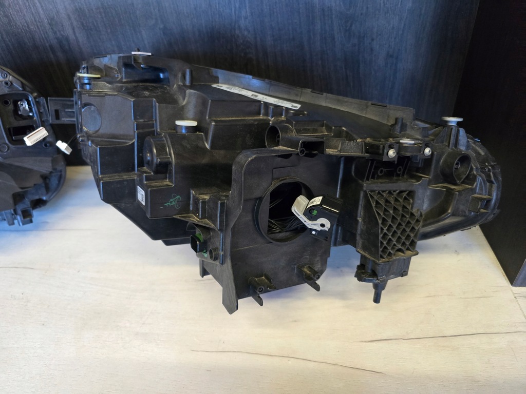 фото №11, Лампи лампа перед ліва права bmw 2 g42 shadow чорні led