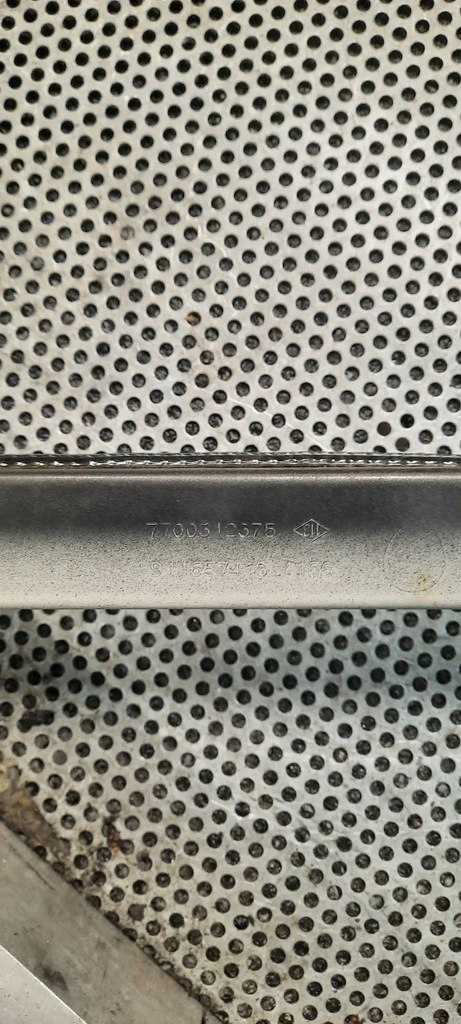 фото №3, Напрямна двері права верхній renault trafic