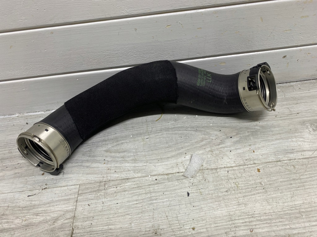 фото №1, Шланг интеркулер bmw f45 f48 f39 8511338