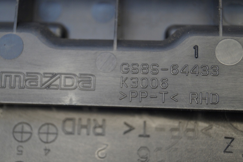 фото №9, Mazda 6 gh 08-12 бардачок рамка na напитки кружка