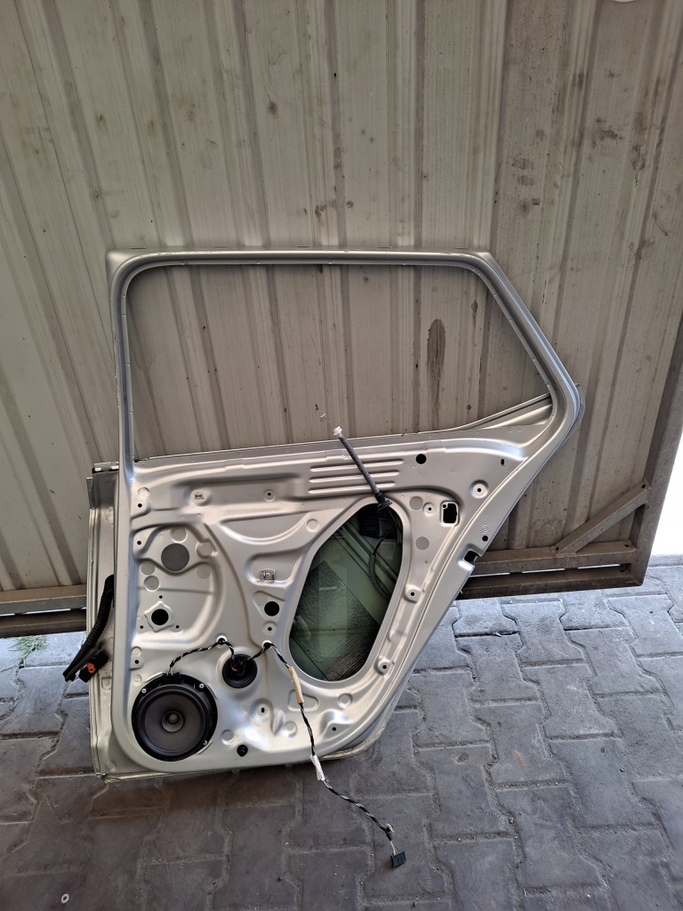 фото №8, Дверь правый задняя задние fabia iii hb la7w