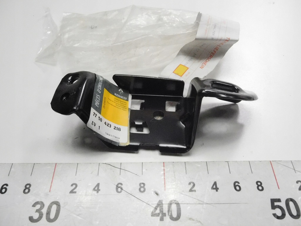 Кронштейн крила правий перед twingo i 7750423216 Доставка