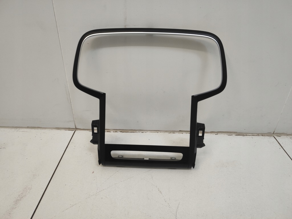 фото №1, Рамка dekor радио навигации панели консоли renault megane iv 4