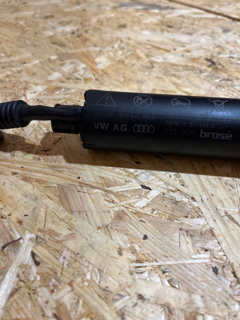 фото №7, Kompletny привод электрический крышки l/p audi q3 ii 83a 83a827851d 22r 19km