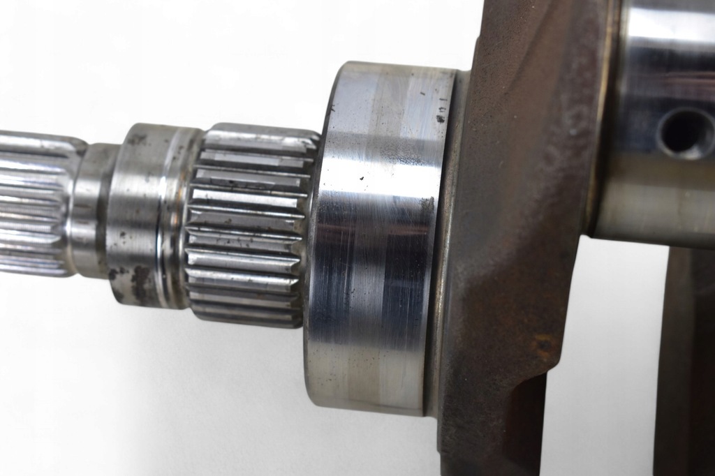 фото №13, Wał коленчатый volvo s60 ii xc60 i v60 i 2.4 d5 d5244t11