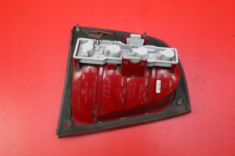 фото №9, Лампа правая задняя задняя skoda octavia 1 i 5d hb 99r