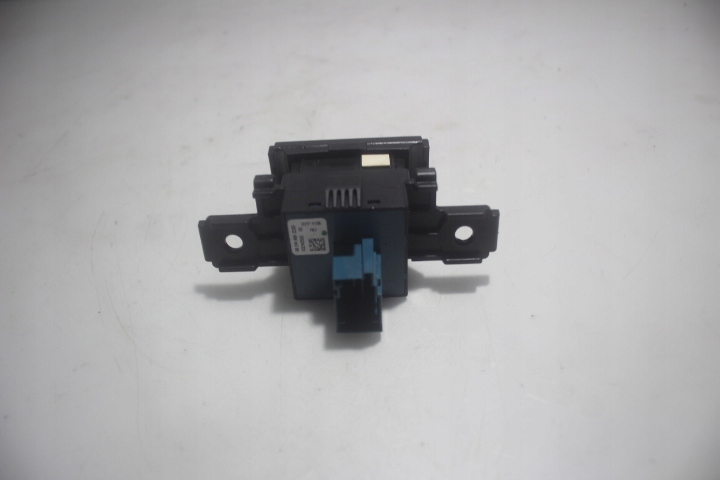 фото №3, Кнопка ручного c4 grand picasso ii lift