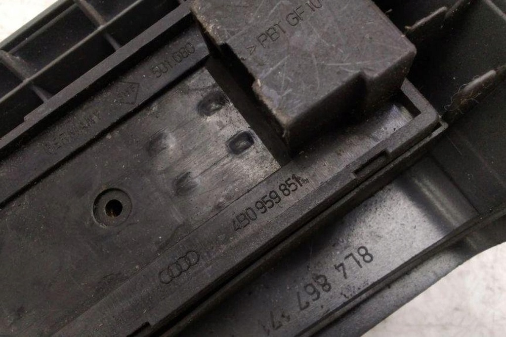 фото №10, Кнопка управление окон задних левых дверь audi a3 sportback 8va, 8vf