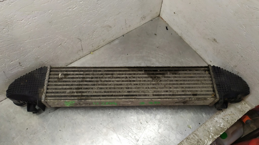 Mercedes c klasa w204 2.2 cdi интеркулер a2045000100 Цена