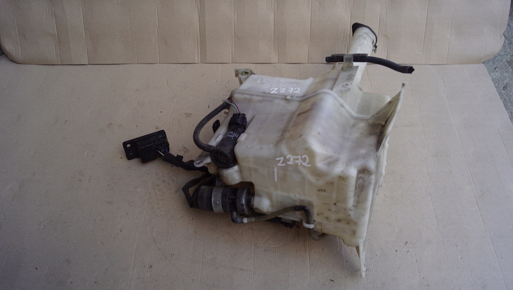 фото №7, Lexus gs300 бачок омивача 060351-918