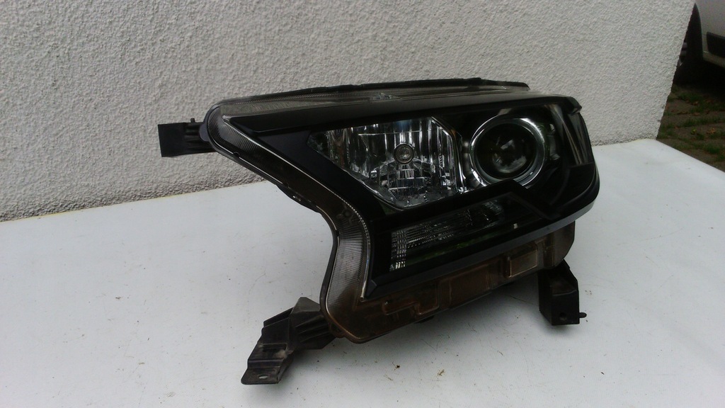 фото №3, Ford ranger лампа левая 15r.-