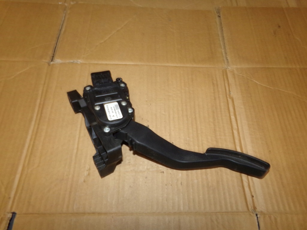 фото №1, Потенціометр a4543000304 smart forfour colt vi