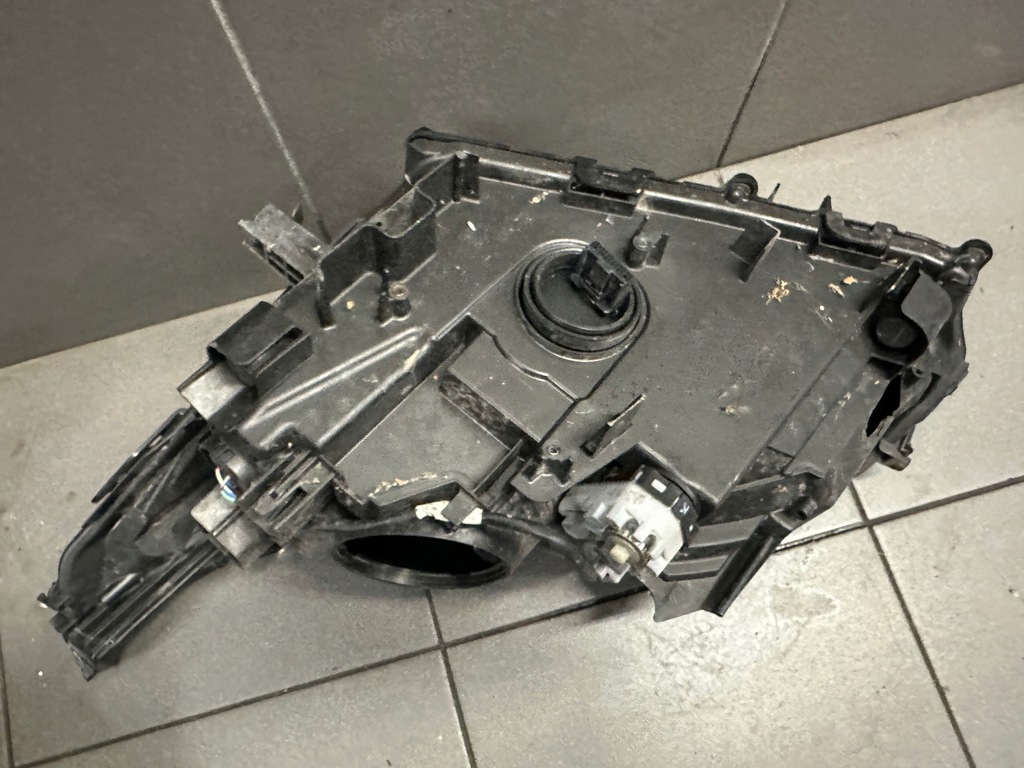 фото №12, Лампа правый перед lexus nx 14- eu стекло ok