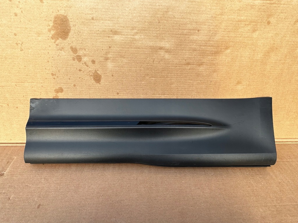 фото №1, Mercedes glb w247 ліва молдинг двері задня задня