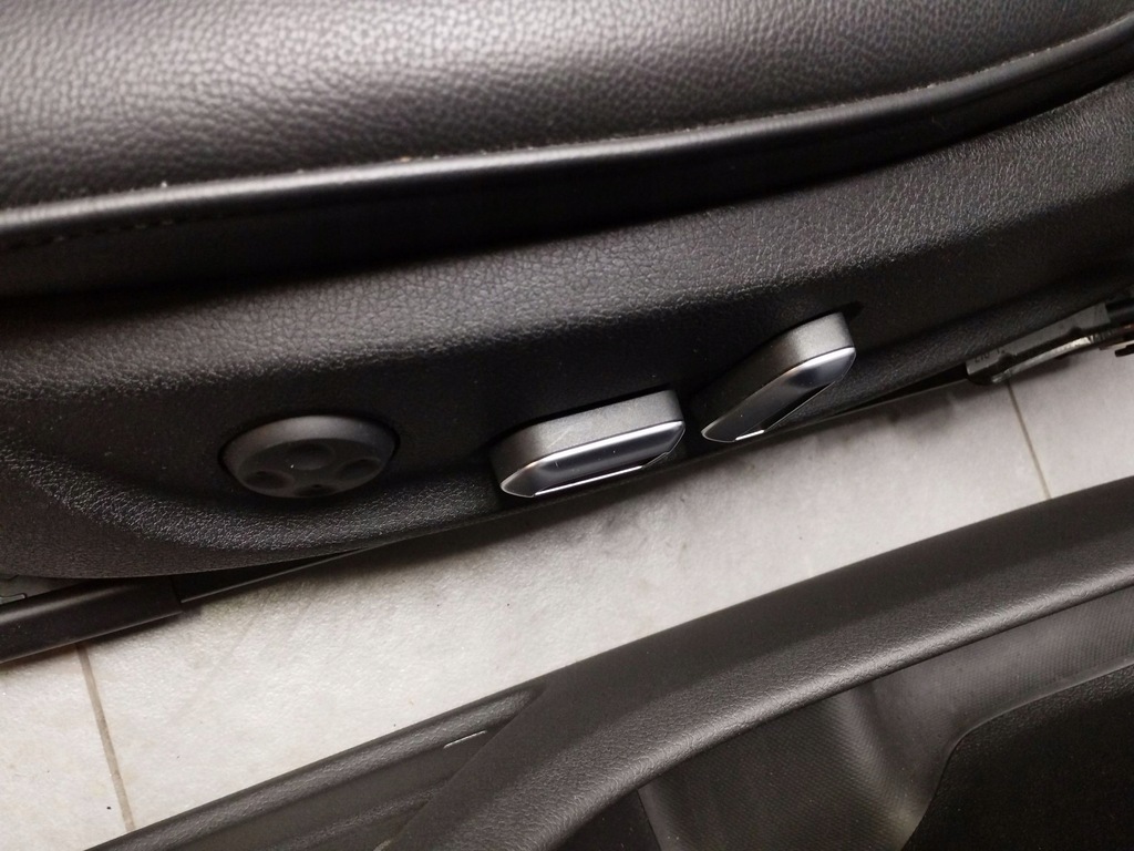 фото №13, Audi a5 sportback 8ta сиденья обшивки кожа вентилируемые bez подушек безопасности