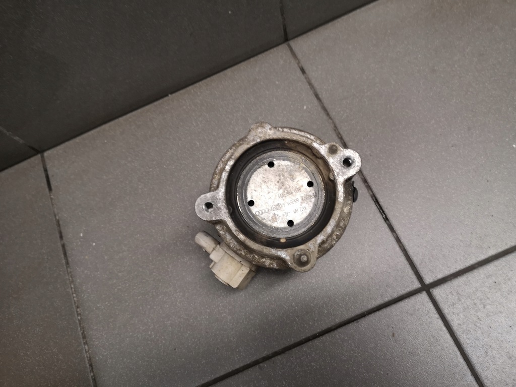 фото №5, Подушка двигателя audi a8 d3 4.2 fsi 4e0199381df