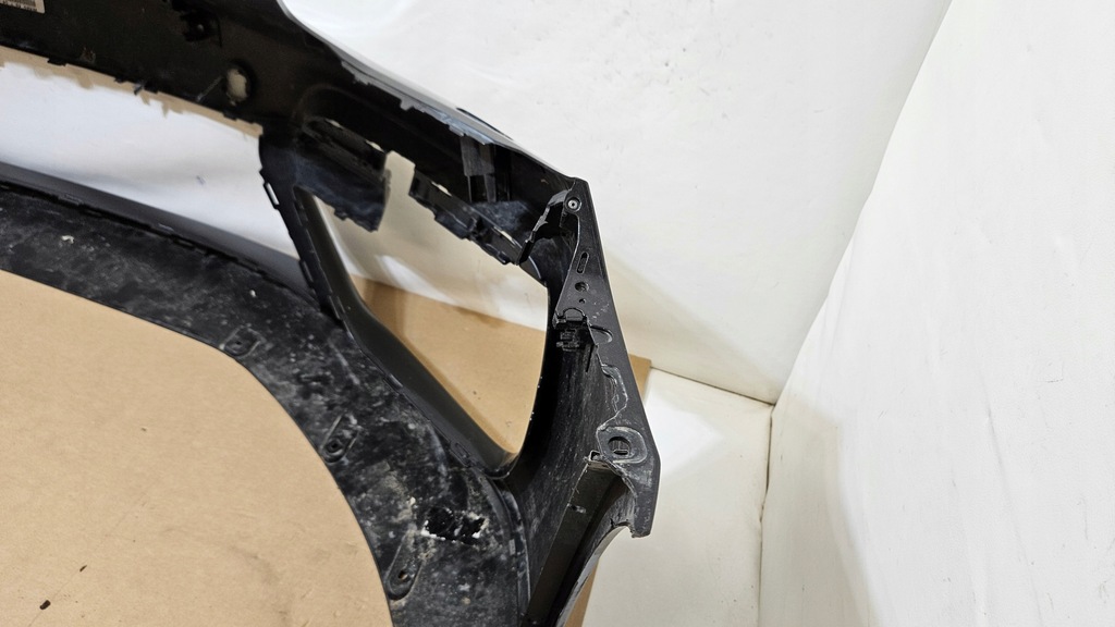 фото №9, Бампер перед porsche panamera turbo 971 накладка