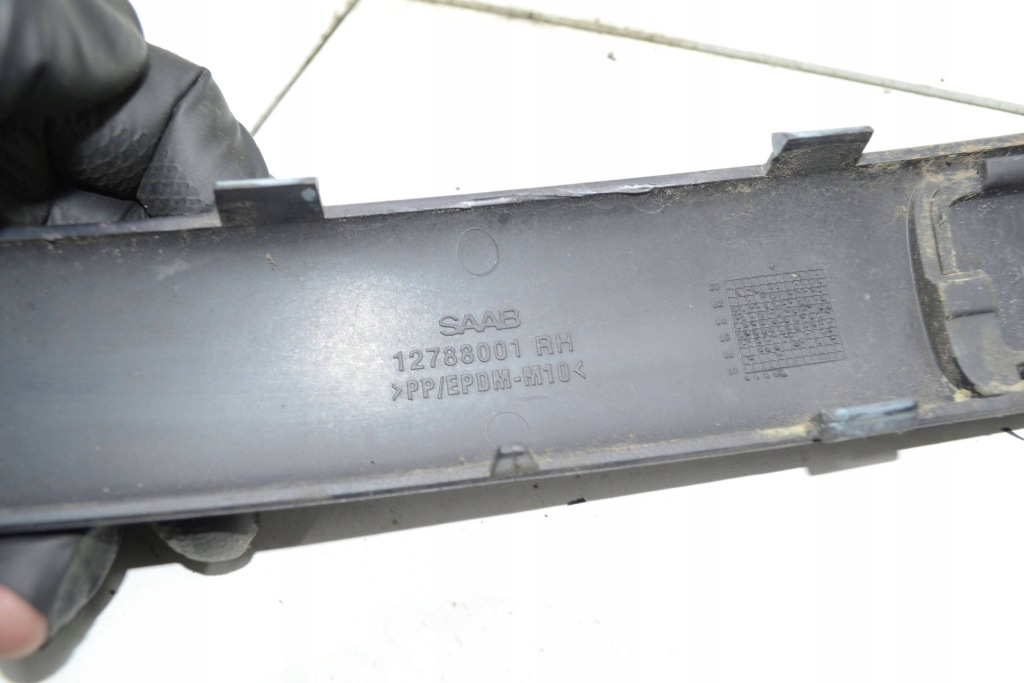 фото №8, Молдинг права бампера передній saab 93 9-3 03-07r 12788001