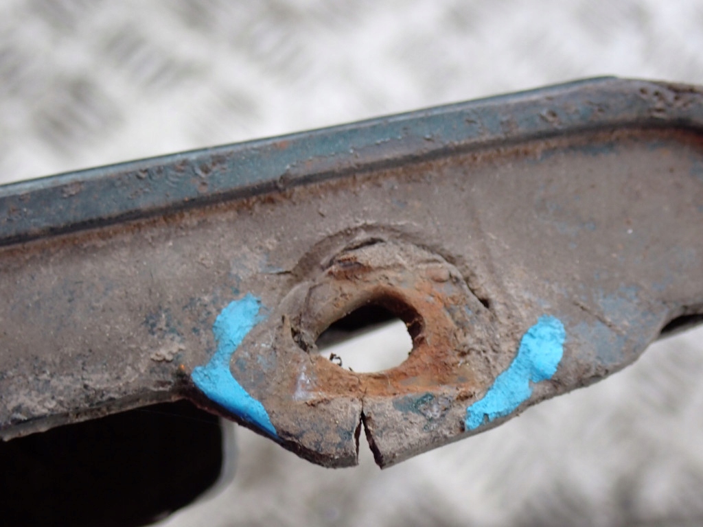 фото №8, Chrysler voyager iii 95-01 бампер перед передний 04676847n