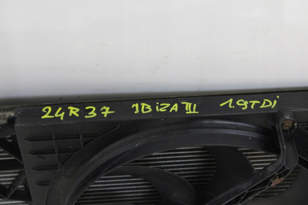 фото №11, Комплект радіатор вентилятор seat ibiza iii lift 2008r 1.9 tdi 6q0121253r