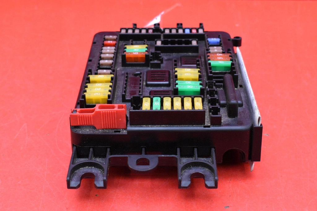 фото №6, Коробка предохранителей 9389070 bmw 4 f36 2.0 d 190 km 13-17