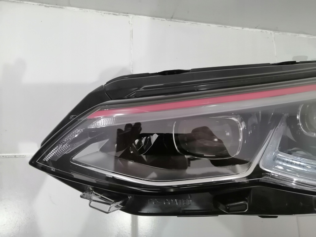 фото №9, Лампа левая передняя перед vw golf 8 5h1