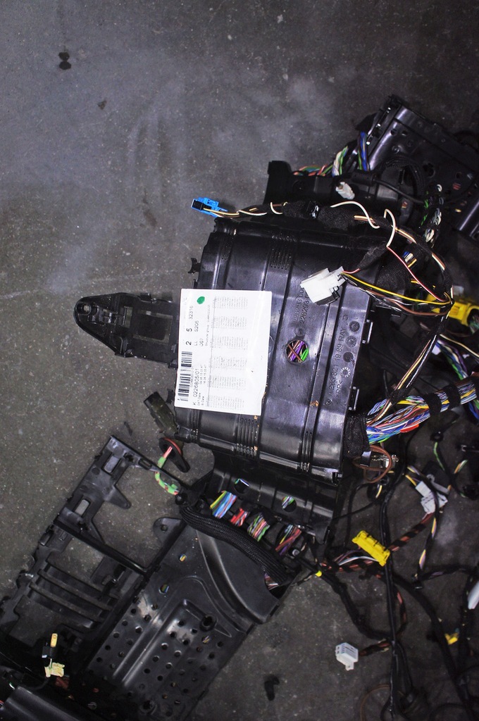 фото №7, Qh251 mercedes w205 ^ джгут салону кабіни