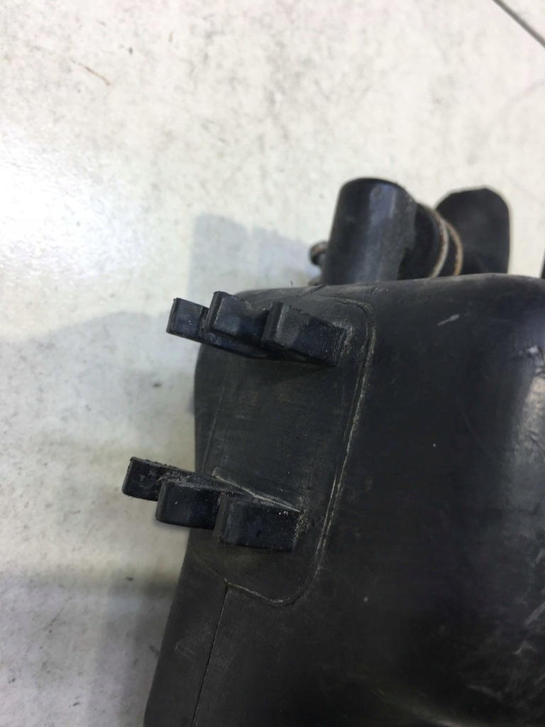 фото №8, Електроклапан nissan terrano ii 2.4 148120f305