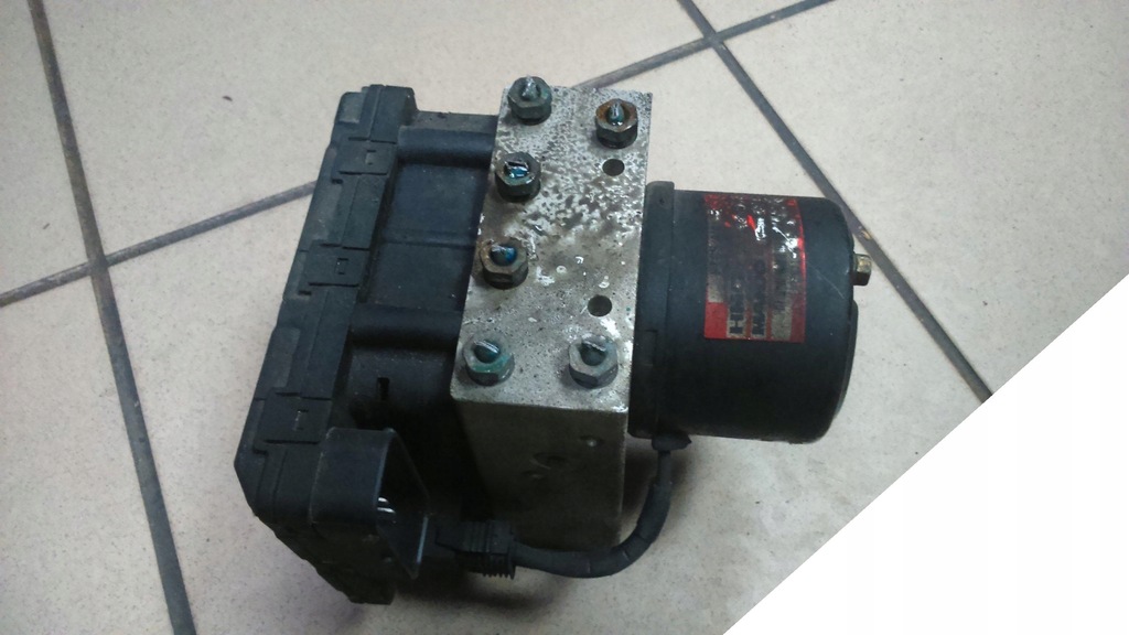 фото №1, Sonata magentis насос abs 9566038400 5892038200