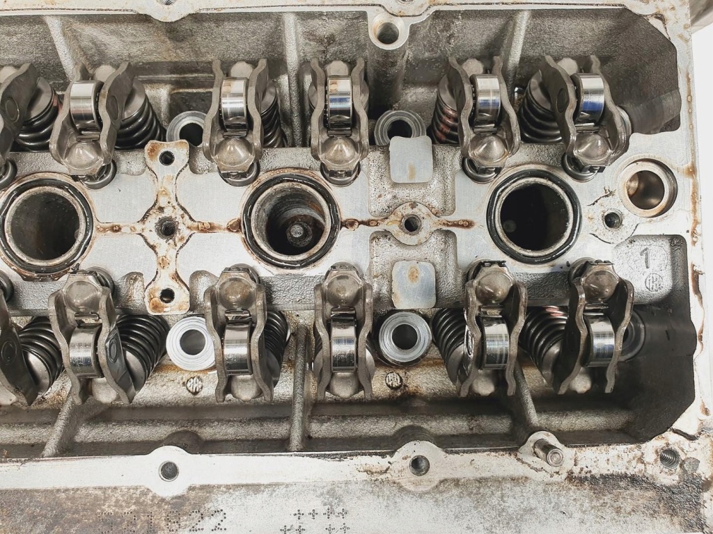 Головка крышка vw golf vi cav 1.4 tsi 03c103475bc с Разборки