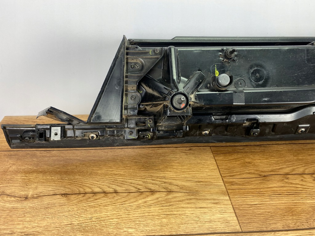 фото №6, Накладка кришки задній багажника 3700 mil лампи dodge challenger 2015+ usa