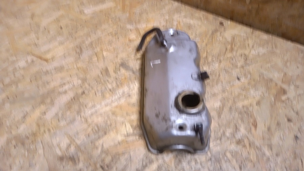 фото №5, Dodge caravan 91 - 95 3,0 v6 кришка клапанів