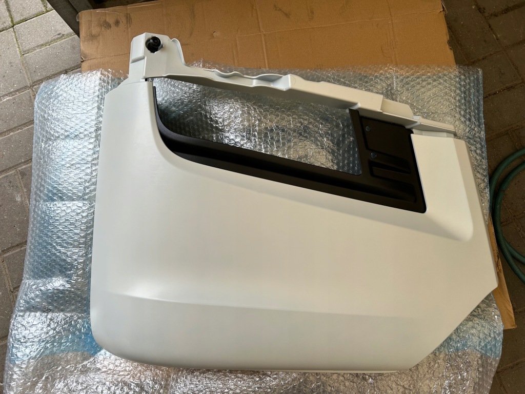 фото №1, Бампер панель фары man tgx e6 новый оригинал