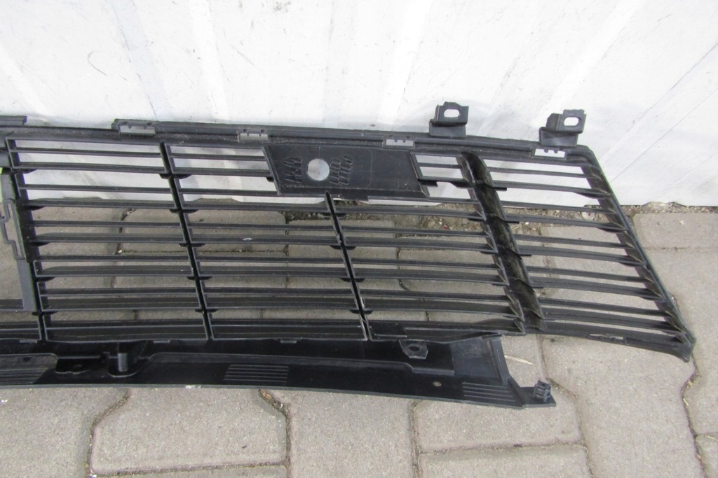 фото №8, Решітка середня pod радар бампера перед citroen ds7 crossback 962776 17-21