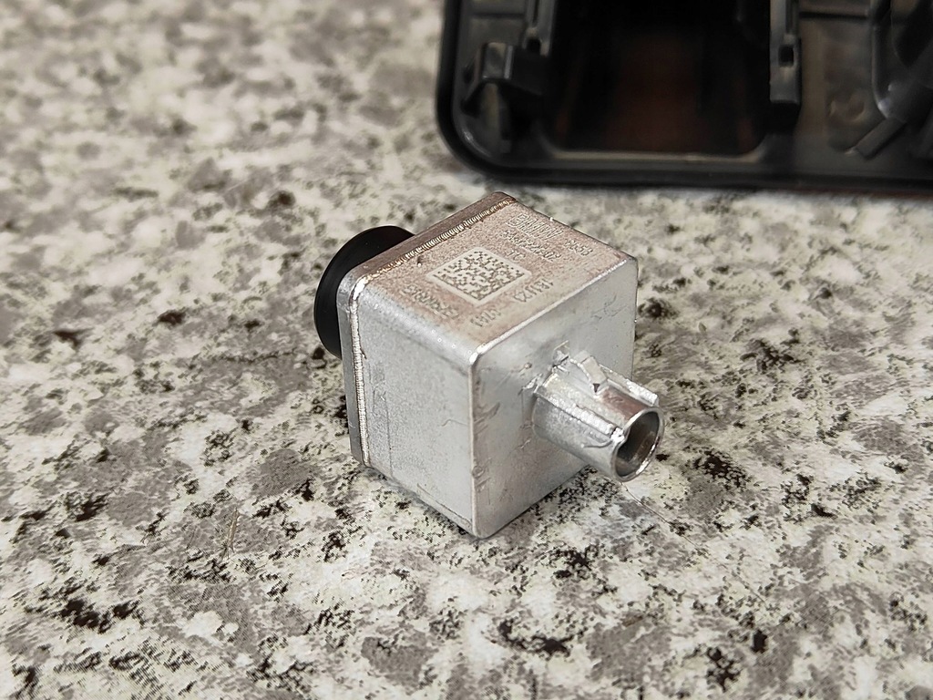 фото №8, Камера заднего вида + ручка кнопка bmw u06 u11 u10 ix g05 g06 g07 lci 5a47225