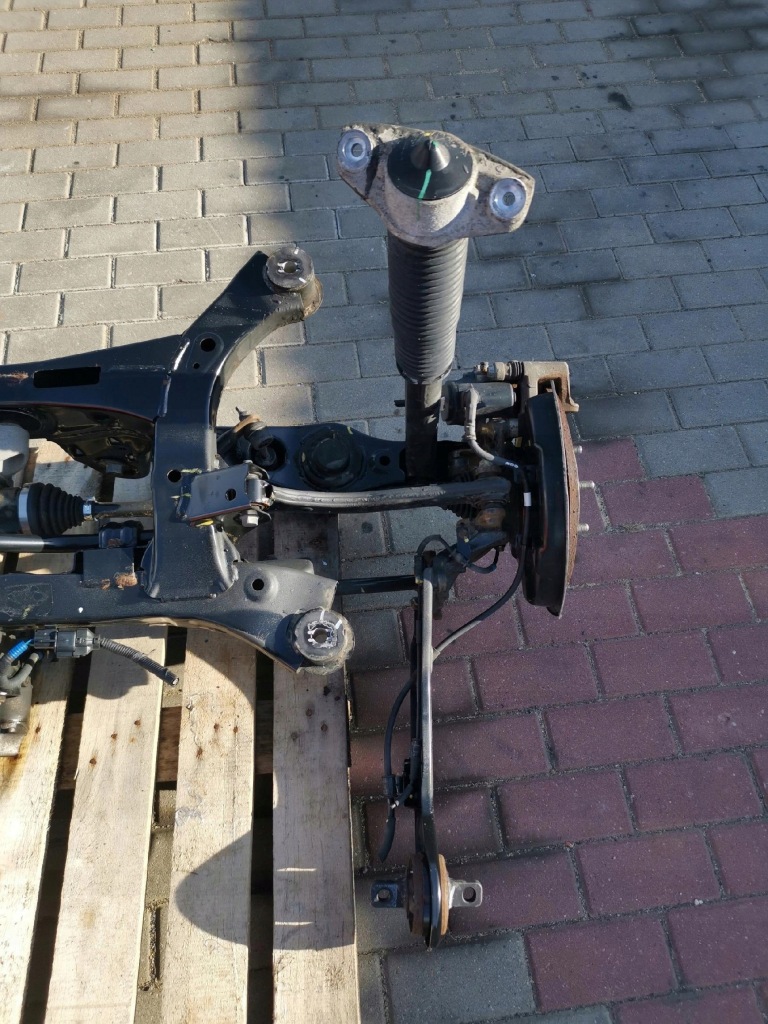 фото №12, Tucson ii iii 15- комплектная сторона подвеска задняя