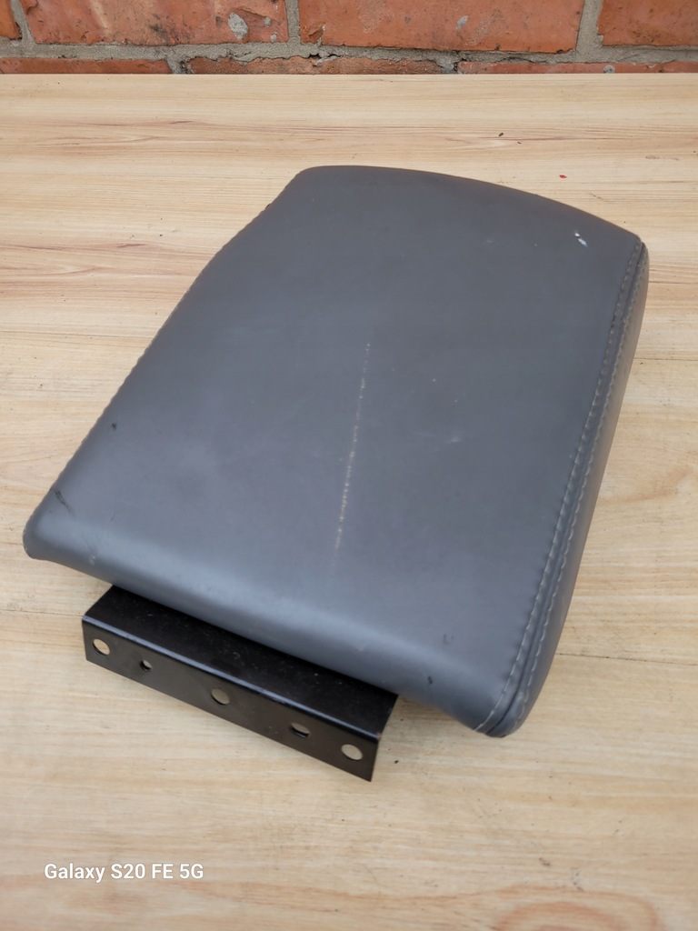 фото №8, Jeep grand cherokee wk 5-10r подлокотник