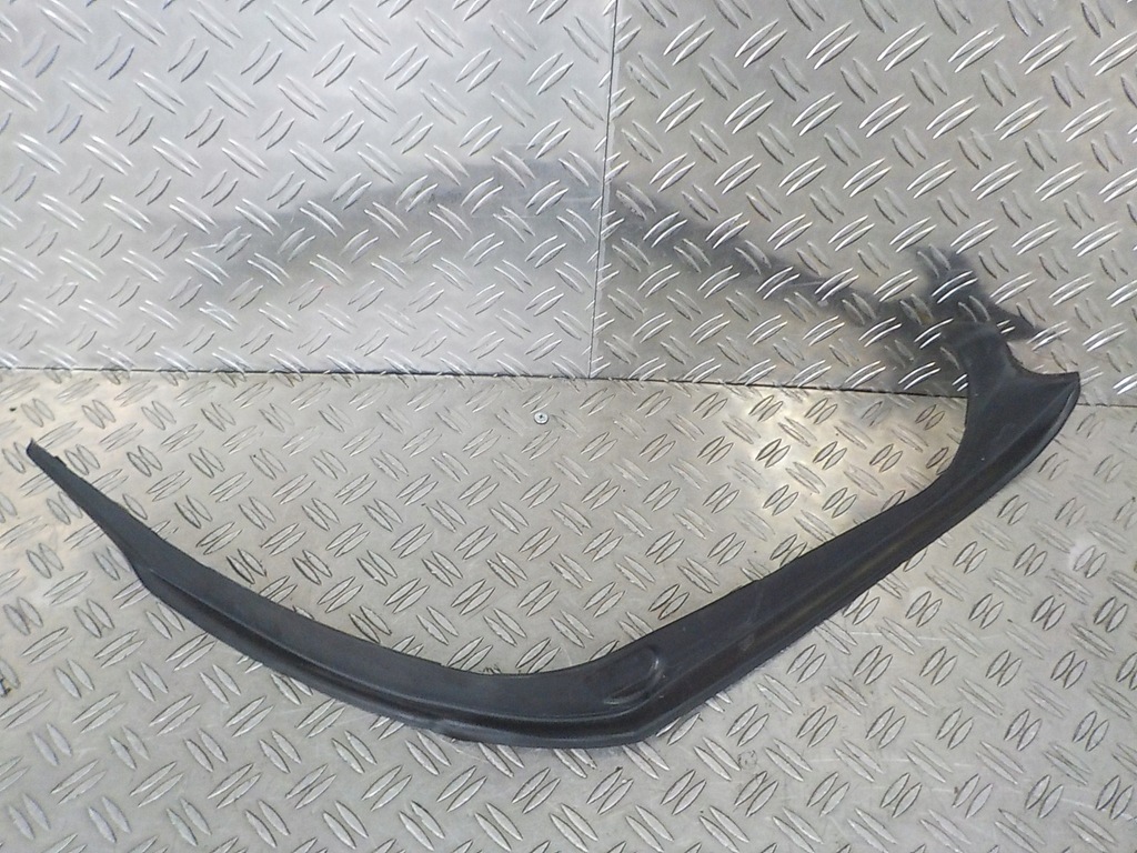 фото №1, E klasa w213 молдинг захист лампи задня права