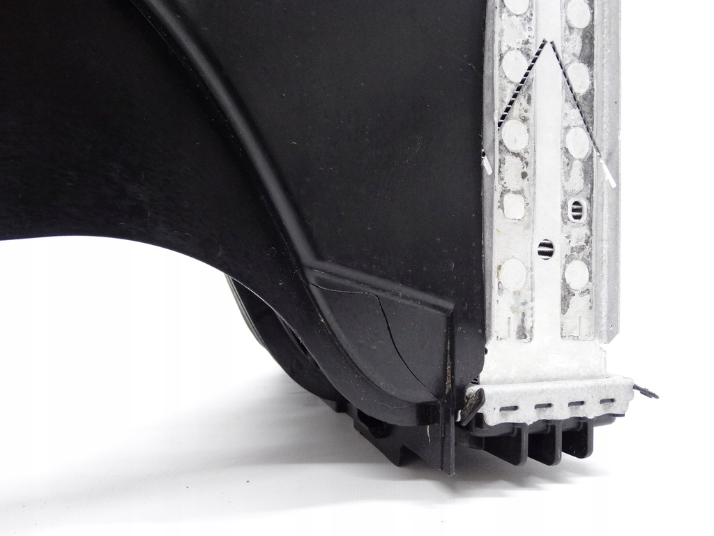 фото №13, Porsche taycan 9j1 20- радиатор левая 9j1121251a оригинальная