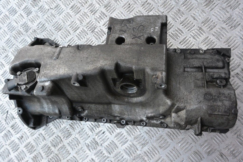 фото №1, Поддон масляная bmw e83 2.5. x3
