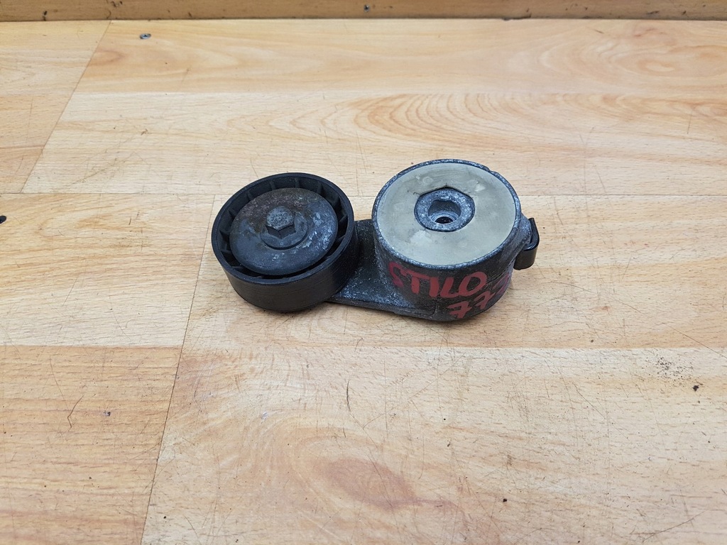 фото №1, Ролик натяжитель ремень fiat stilo 1.4 16v