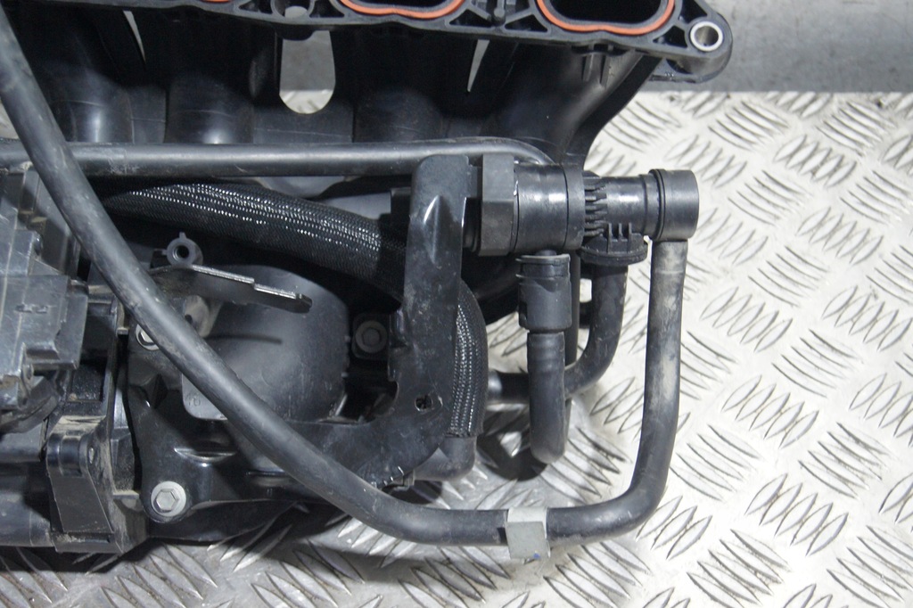 фото №7, Колектор всмоктуючий peugeot 8984654329 + дросельна заслінка