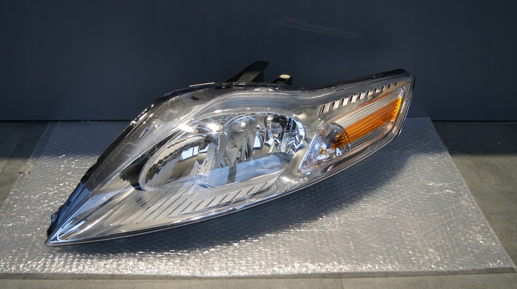 фото №1, Лампа ford mondeo левая europa 2007-2010