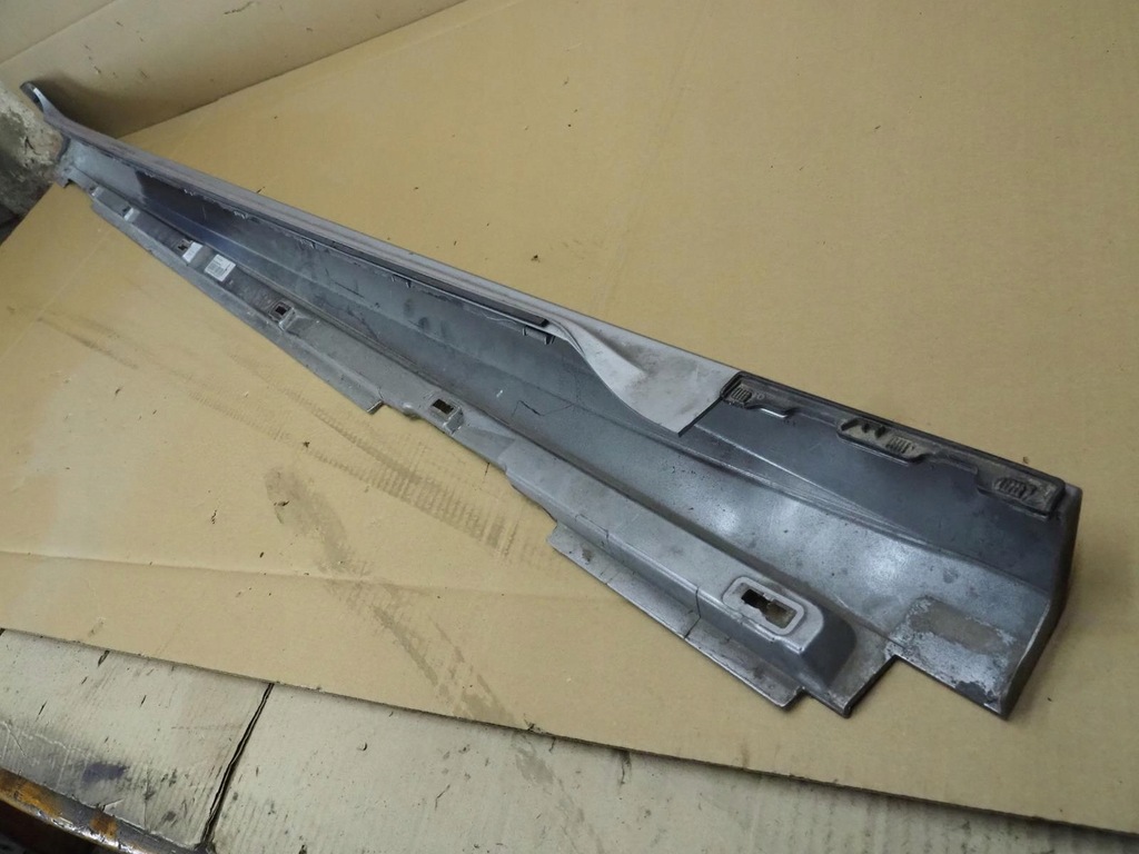 фото №15, Audi a6 c8 молдинг порог левая порог левый 4k0853855